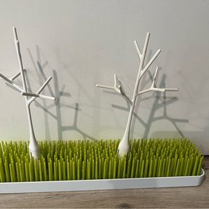 Boon patch countertop drying rack with 2 Twigs